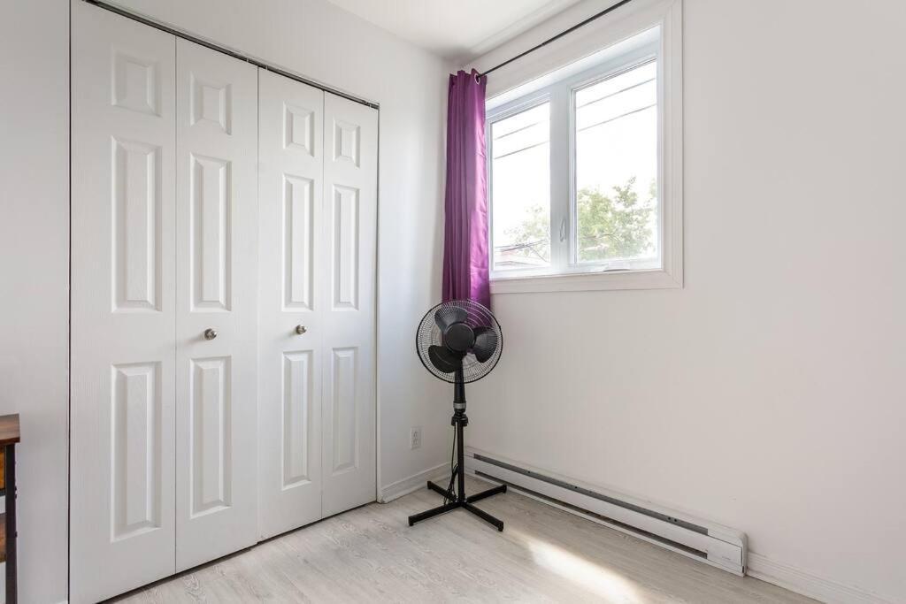 Lovely Rental Unit With Balcony~ Autoroute 40 Montreal Exterior photo